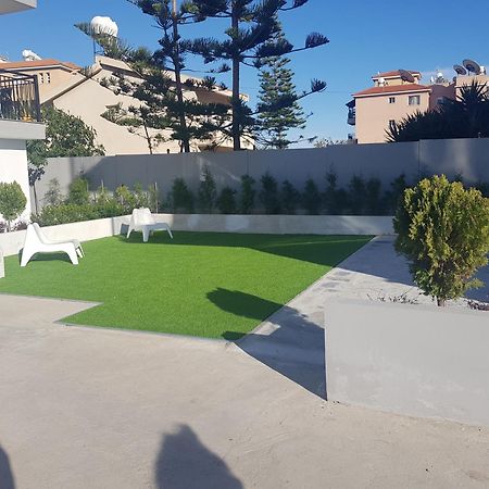 Valentinos Apartments Paphos Ngoại thất bức ảnh
